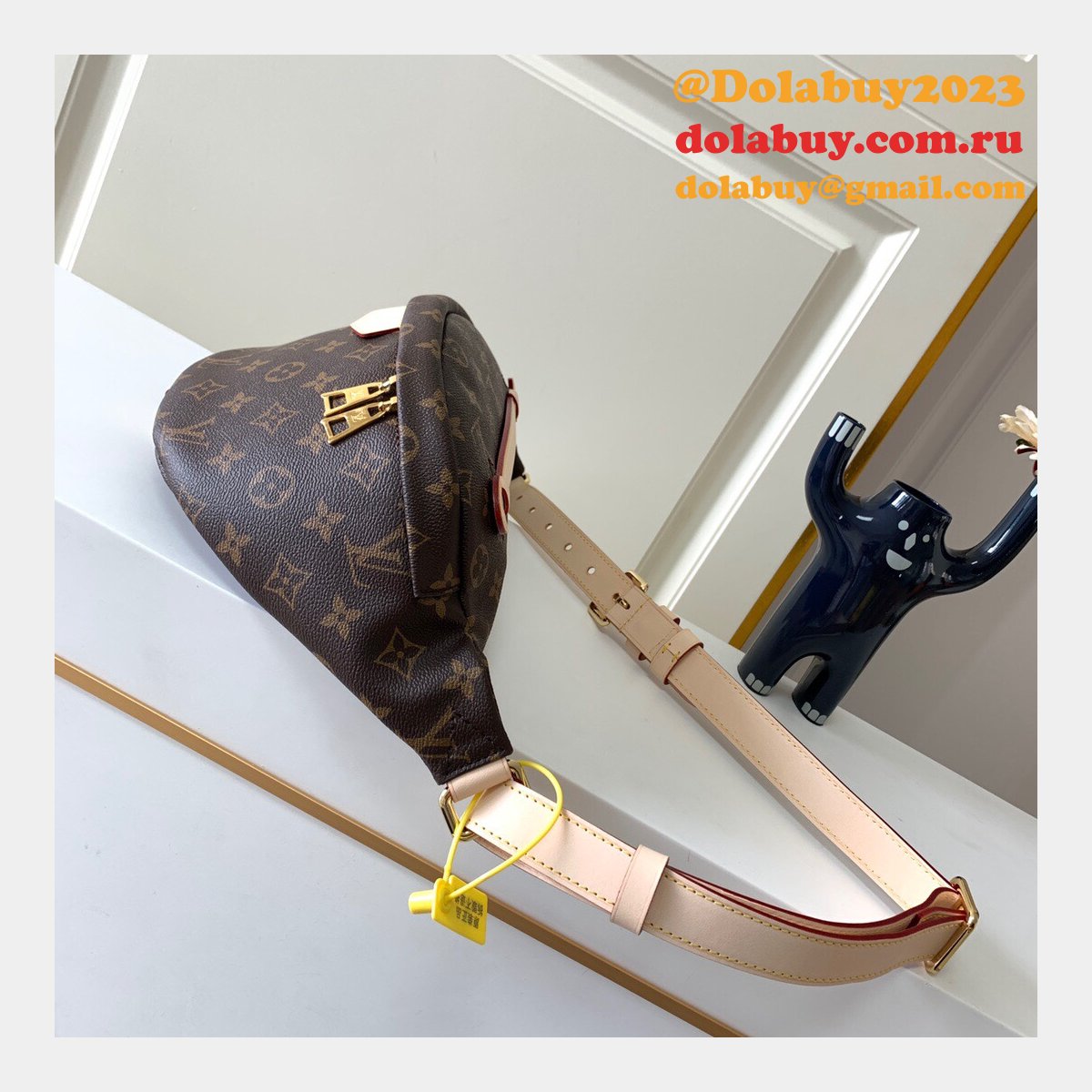 Louis Vuitton Replicas Bumbag Canvas Fanny Pack Belt M43644 Monogram Bag