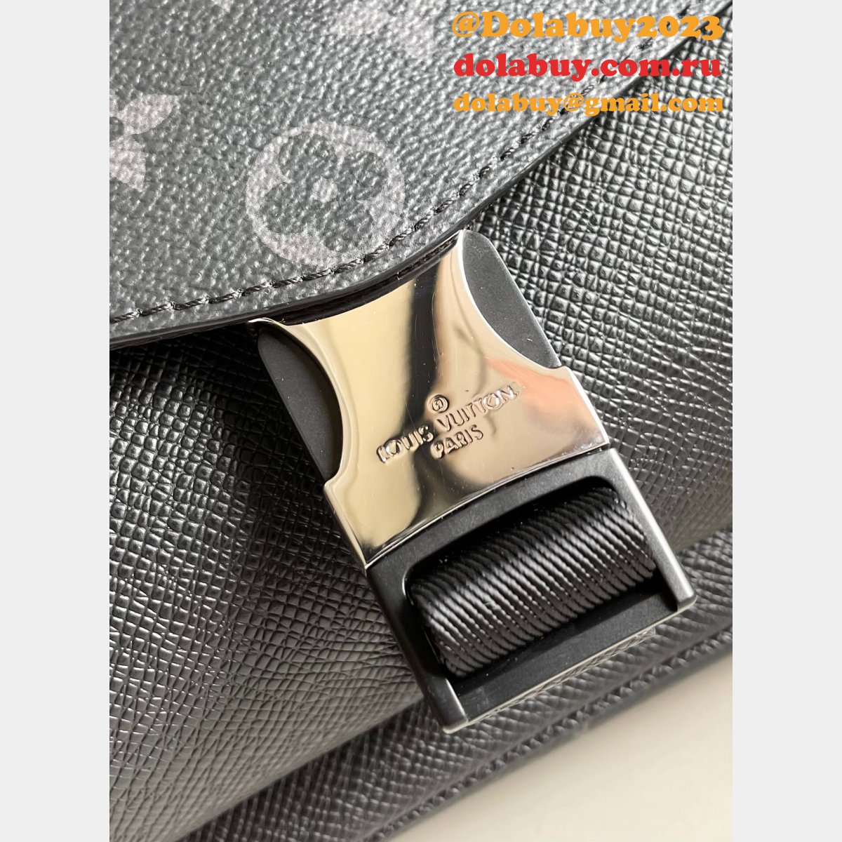 UK Louis Vuitton New Messenger M30746/M30745 K45 Black/Blue