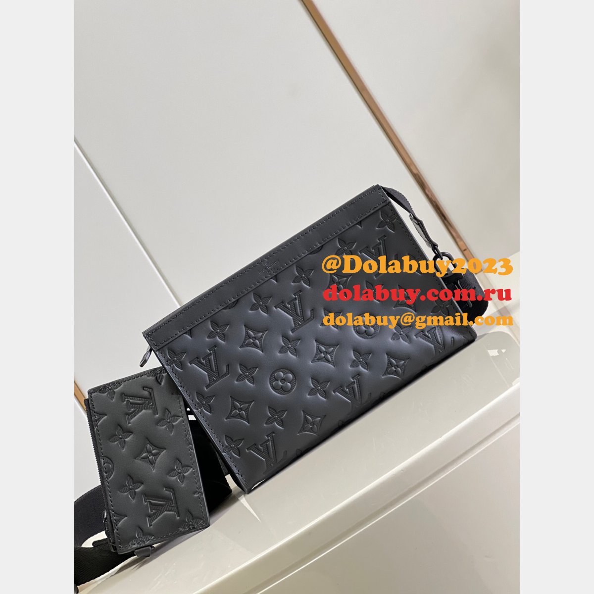 Louis Vuitton Replica Mens Fashion Gaston Wearable Wallet G65 M81115 Black