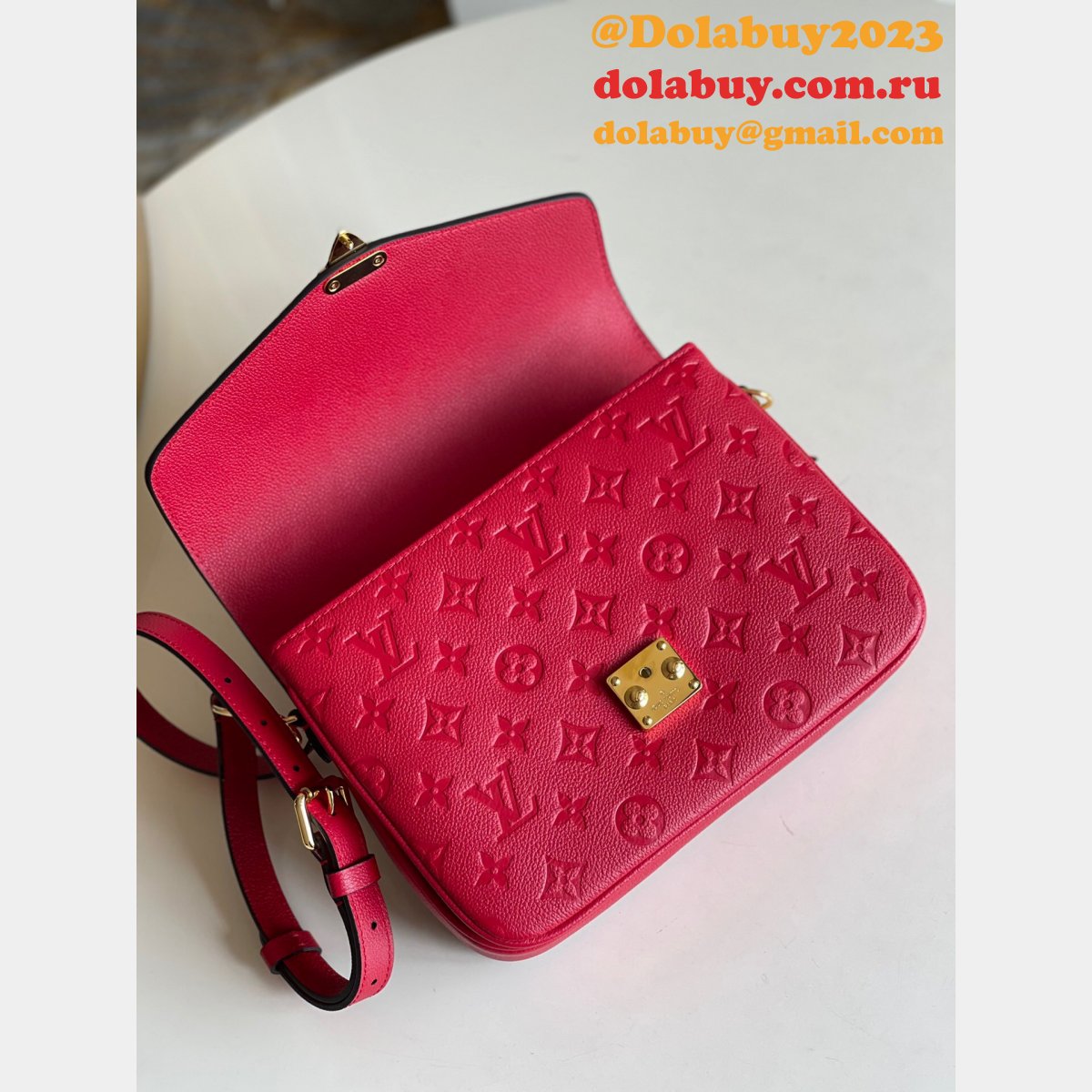 Louis Vuitton Fake Scarlet Red M44155 Pochette Métis