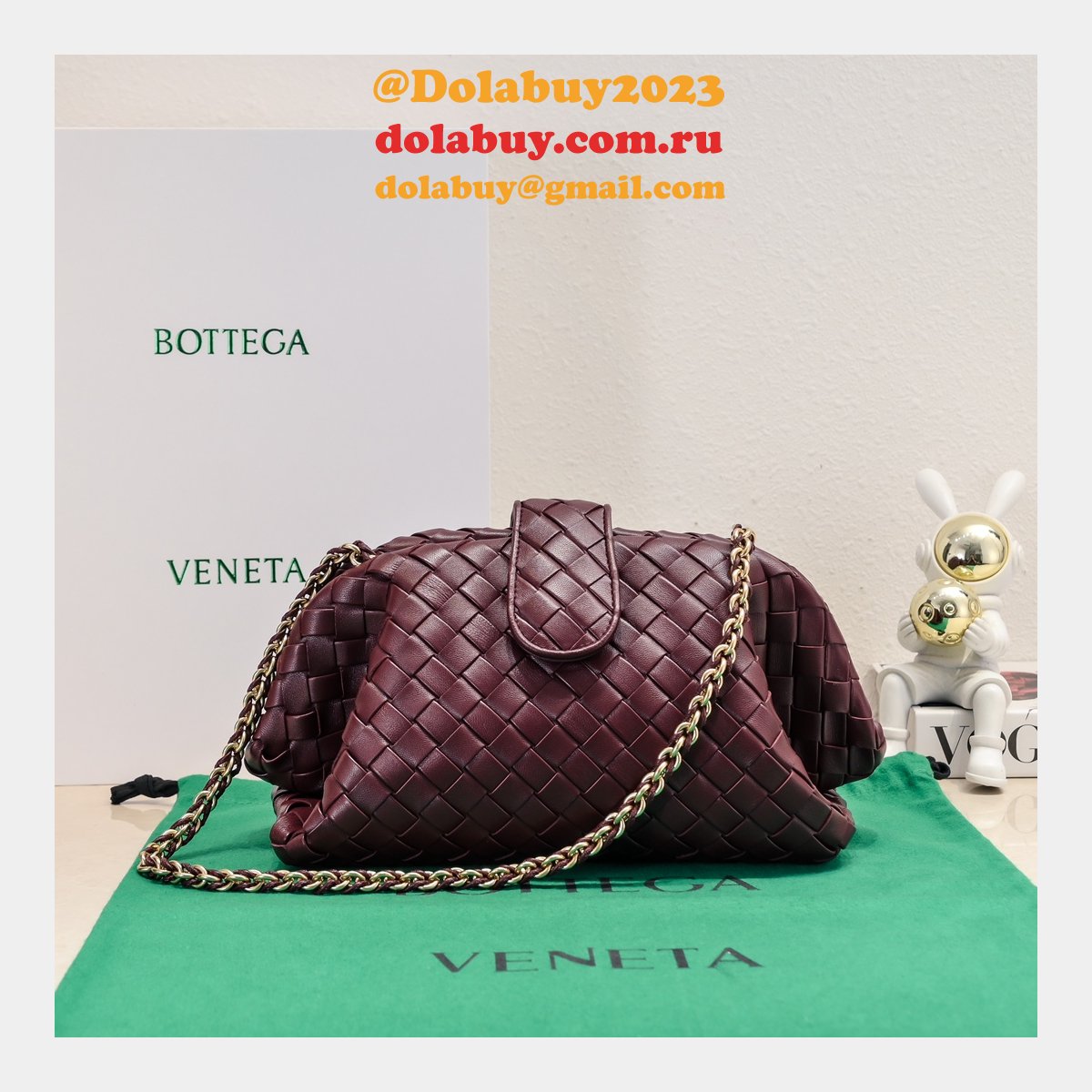 top quality b0tte*a Ven*ta teen lauren 1980 with chain