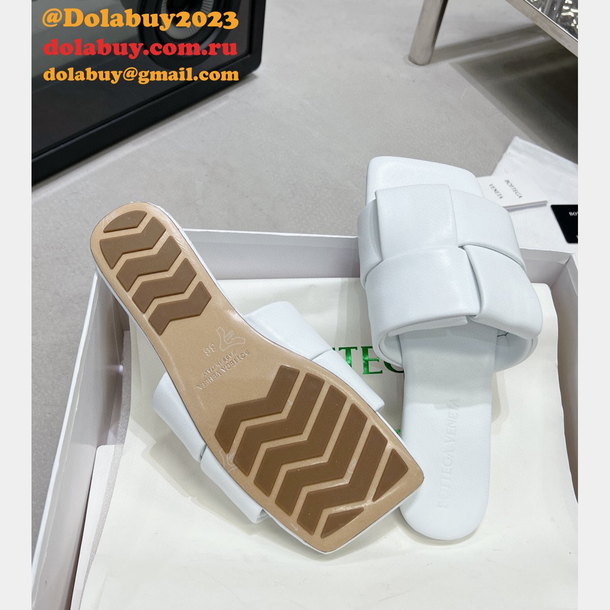 quality wholesale aaaa quality replica b0tte*a Ven*ta shoes