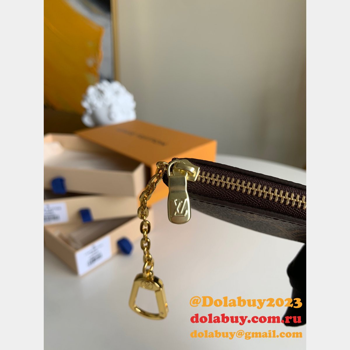 Louis Vuitton Luxury Key Pouch Monogram M62650 Keychain Wallet