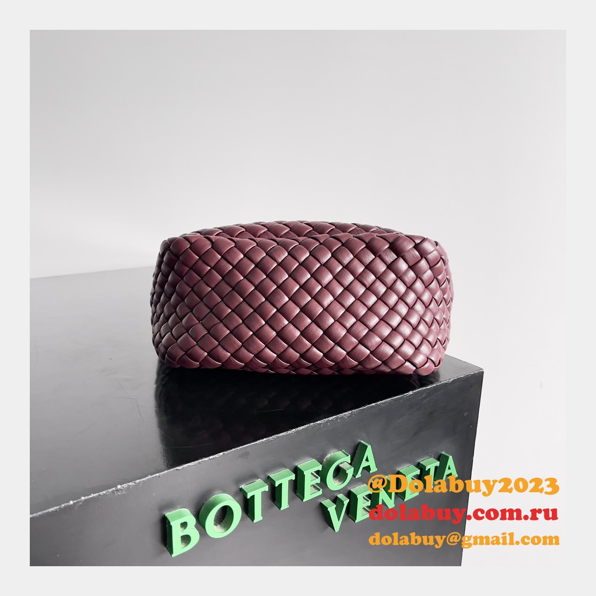 new b0tte*a Ven*ta cobble top handle bag