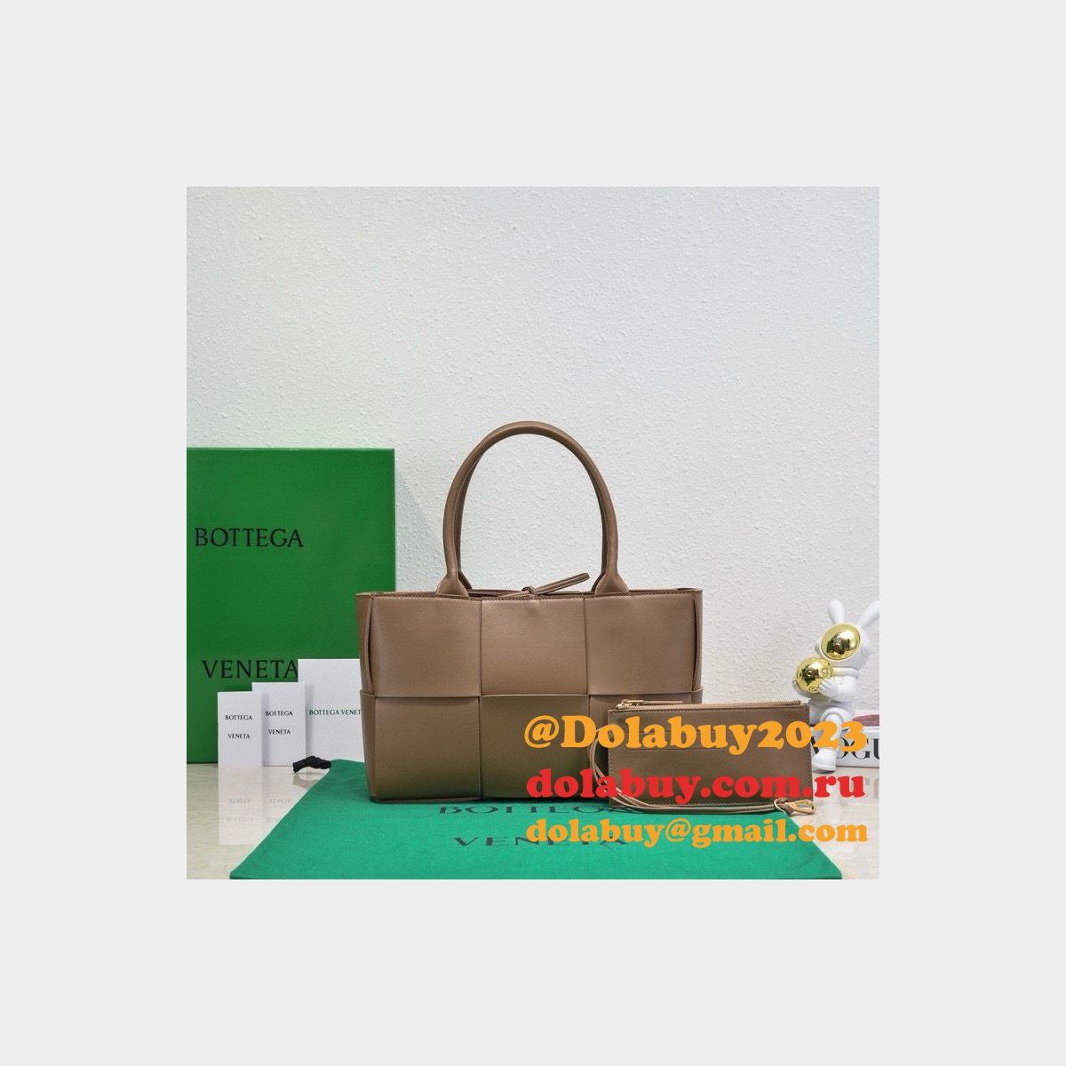 perfect b0tte*a Ven*ta arco small tote bag 30cm