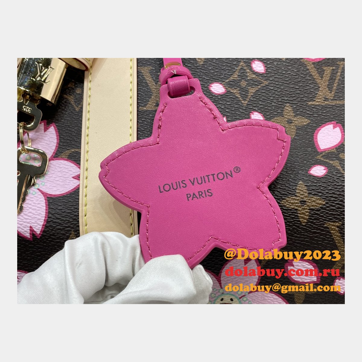 Louis Vuitton LV x TM Keepall Bandoulière 45 M13752 Inspired Bag