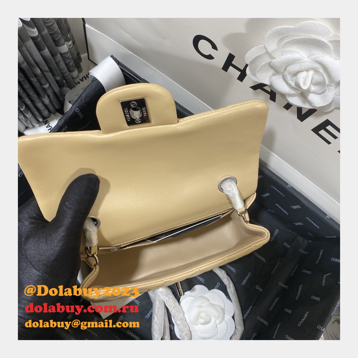 Top Quality CC Lambskin Flap Bag 1116 20CM