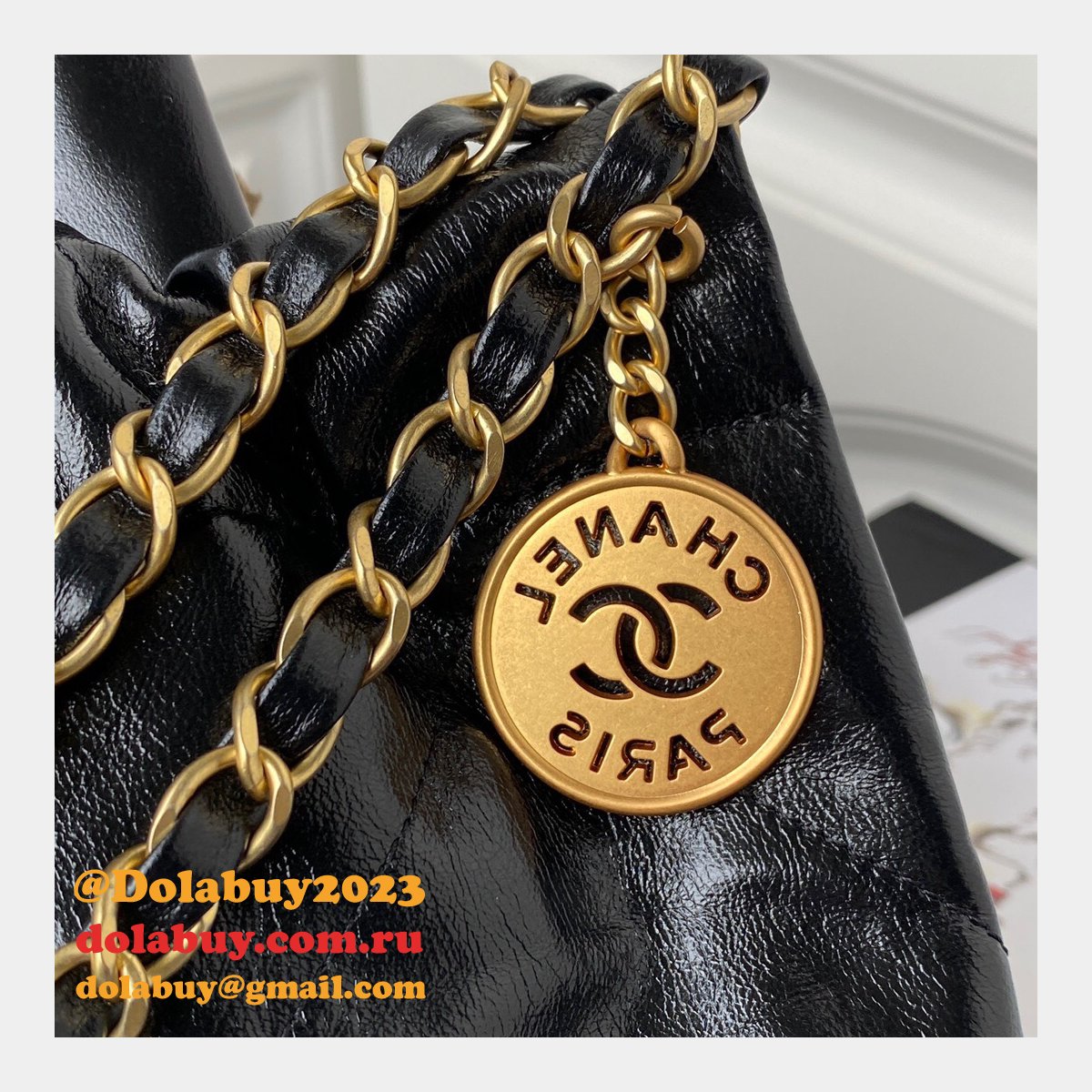 Dolabuy AS3261 Handbags is the pioneer manufacturer of the highest quality 39CM handbags