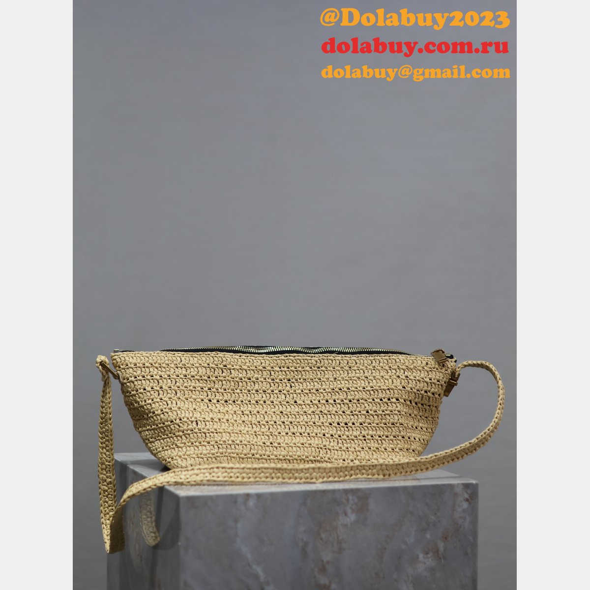Top Quality SAINT LAURENT Raffia woven Crossbody bag 667490