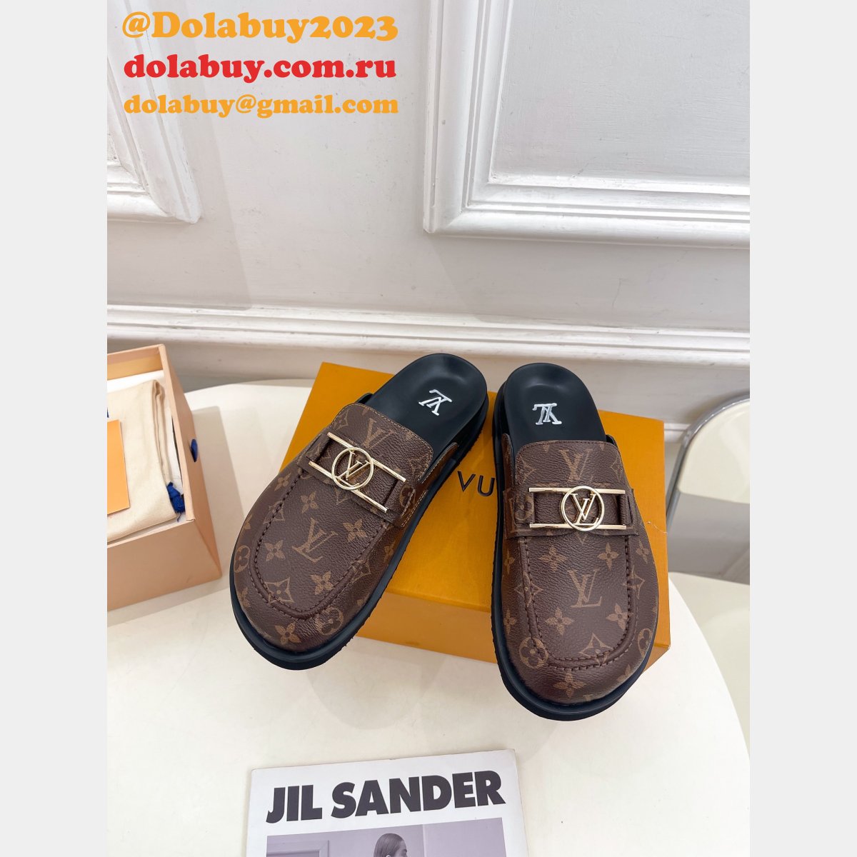 Upper Case Flat Open Back 1A884I Loafer Replica Louis Vuitton Shoes
