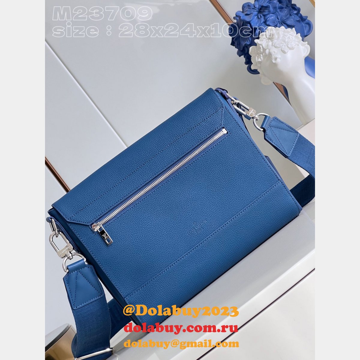 Louis Vuitton Fake Takeoff Messenger LV Aerogran M23709 Bag