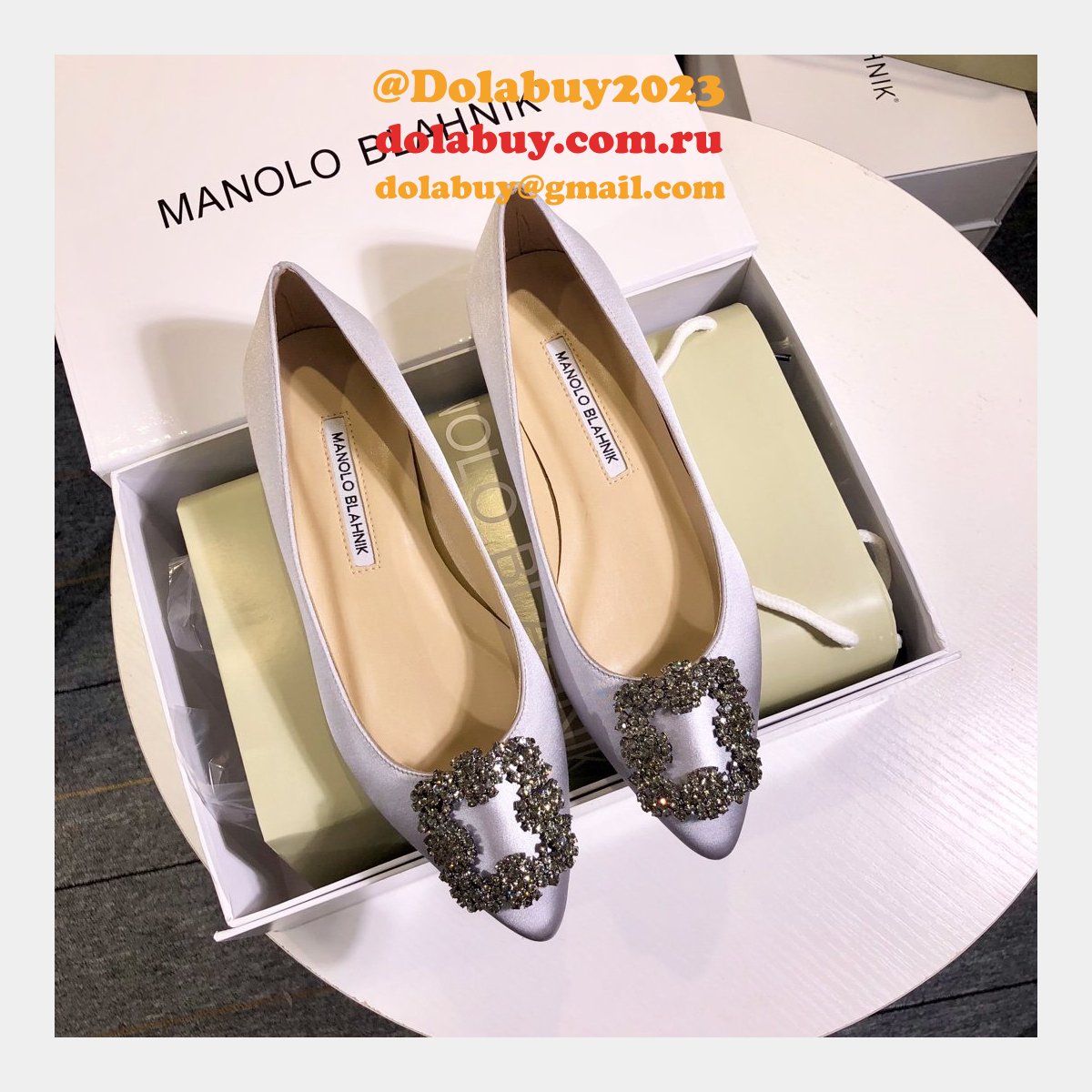 Cheap Manolo Blahnik Flat Shoes