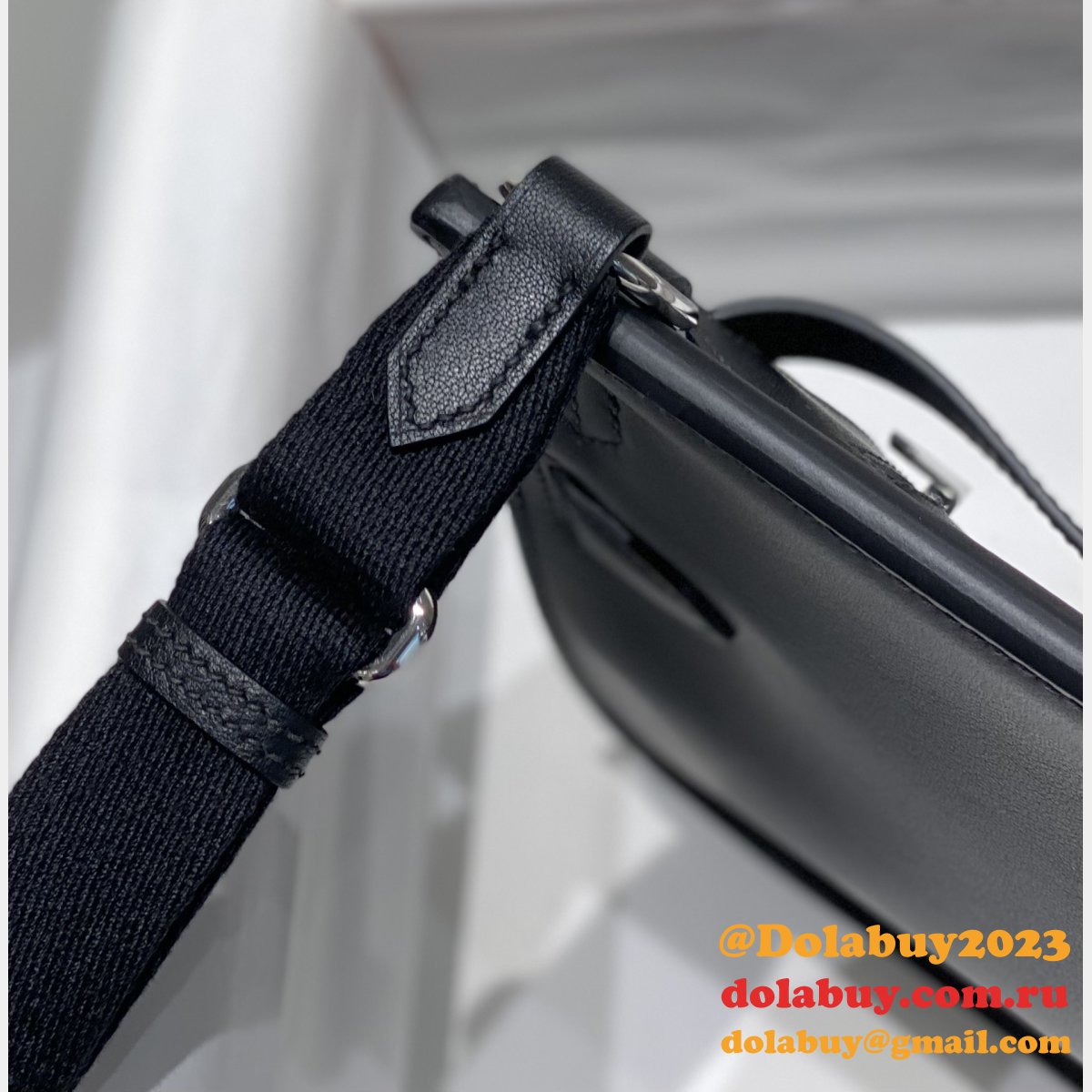 7 Star herems JYPSIERE MINI CALF leather handbag