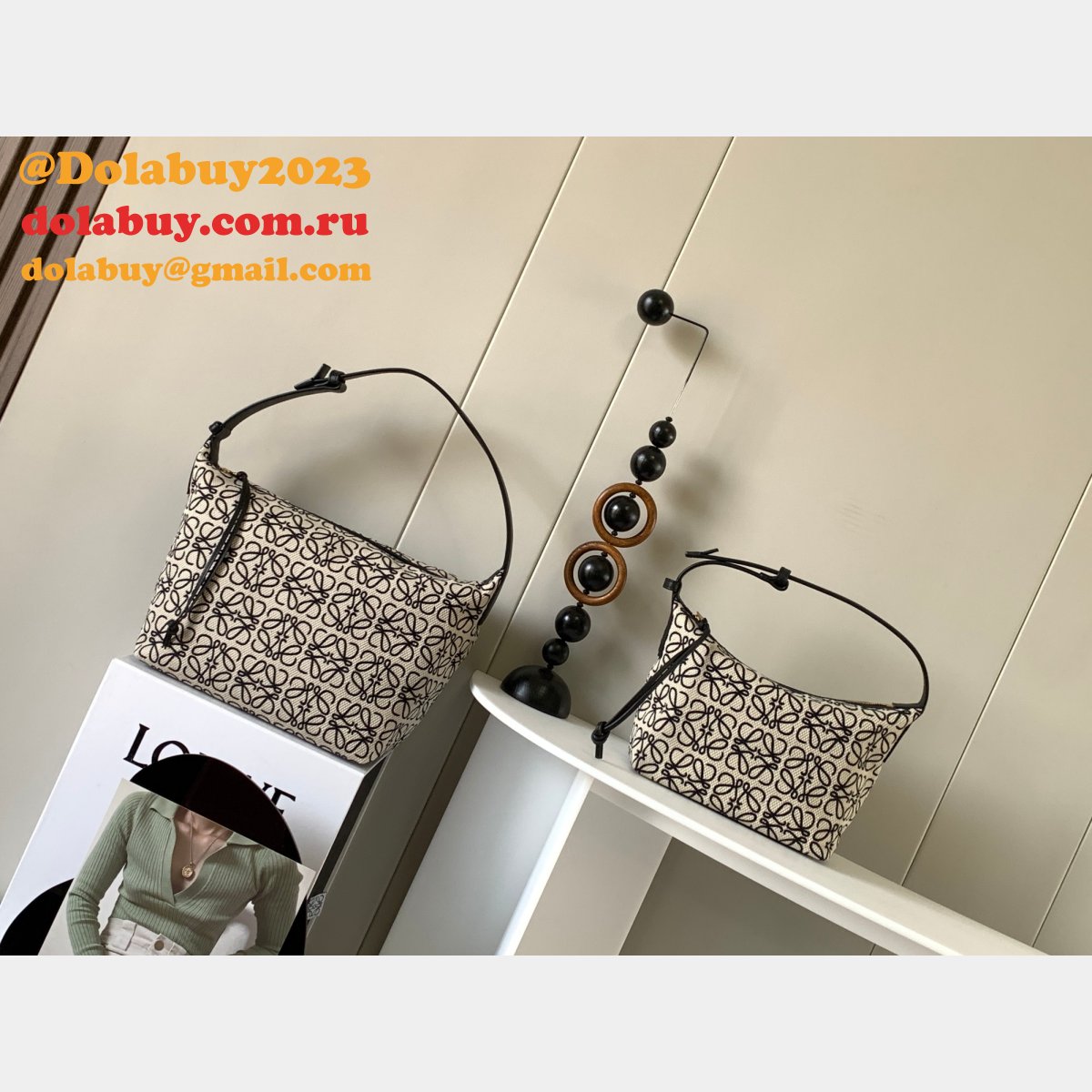 Top Quality LOEWE Cubi Anagram leather-trimmed tote 21cm/35cm