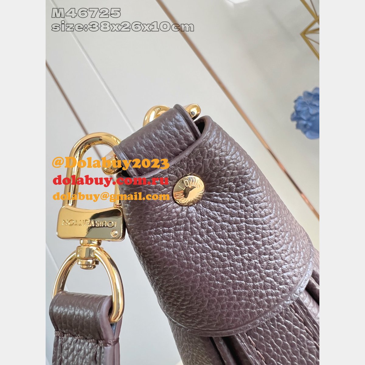 Louis Vuitton Luxury Loop Hobo Bag M14042 New 2025 Bag