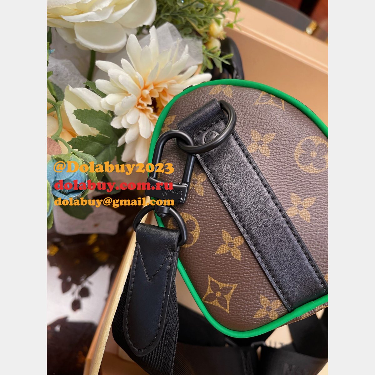 Louis Vuitton Inspired M46249 Keepall Bandouliere 25 Monogram Copy Bag