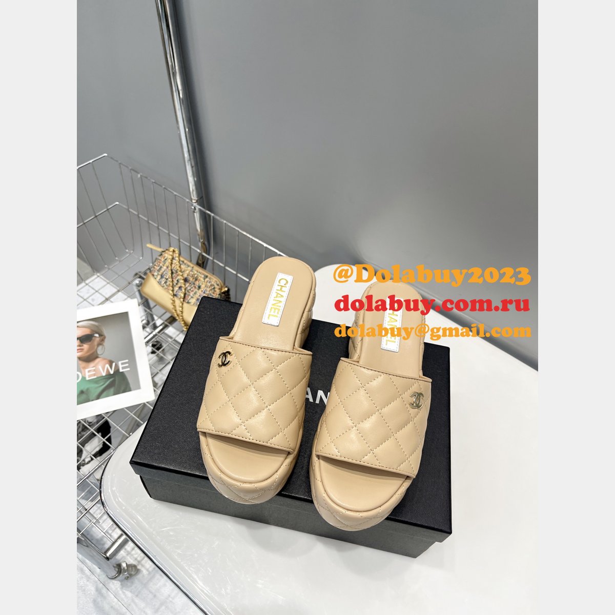 Luxury Designer Shoes Slippers Replica 2023 News