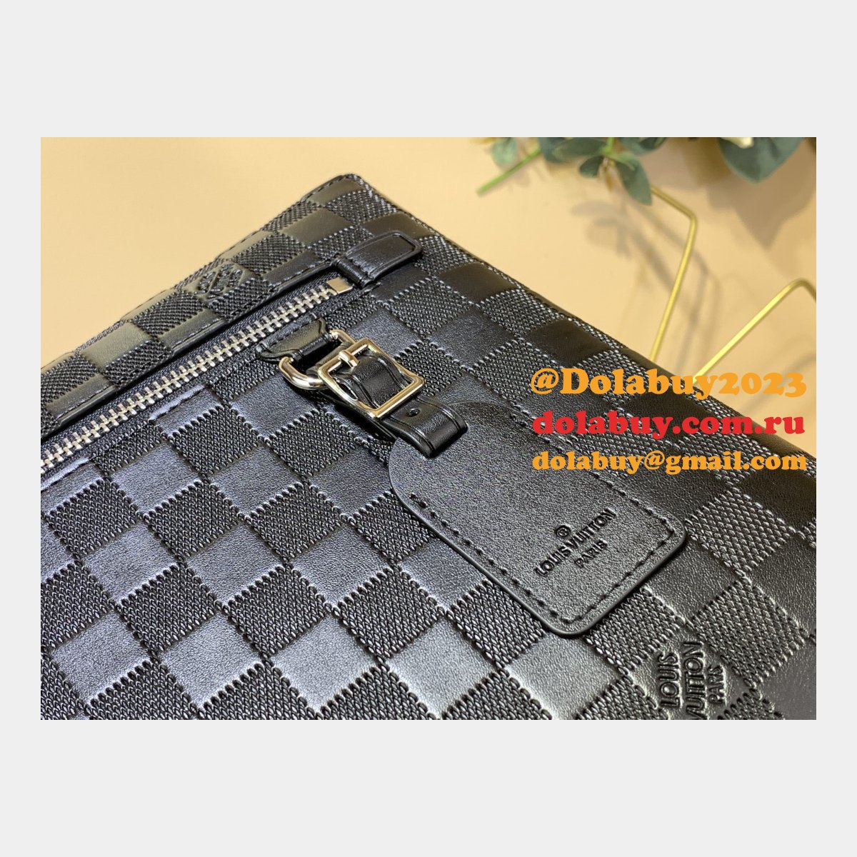 New Takeoff Pouch Copy N40505/N40504 Louis Vuitton Replicas Bag