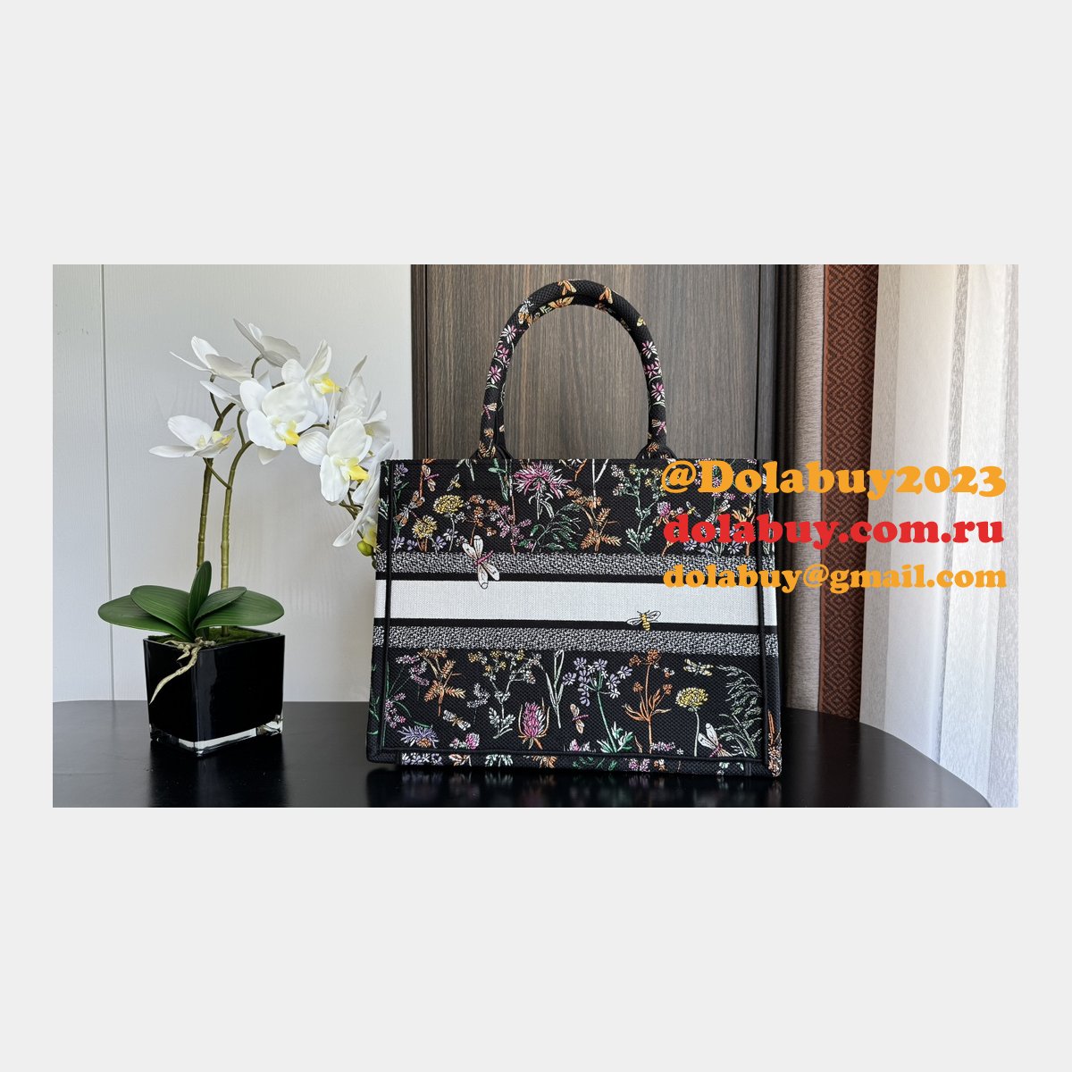 Designer Christian Dior CD Book Tote Replica Bags
