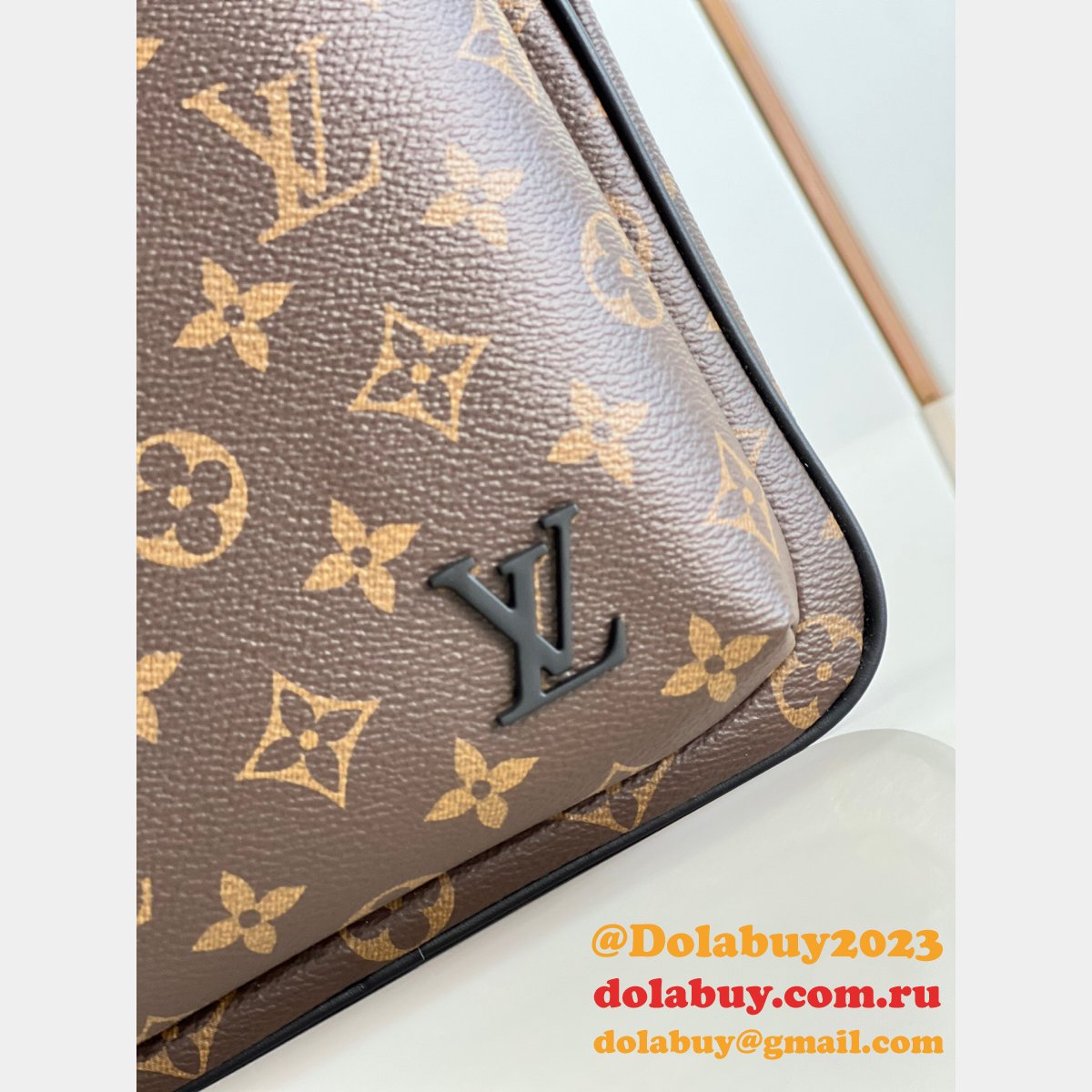 Wholesale Fake Louis Vuitton Avenue M46327 Slingbag Monogram Macassar Canvas