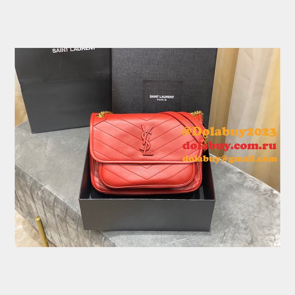 Top YSL Saint Laurent 28CM leather bags