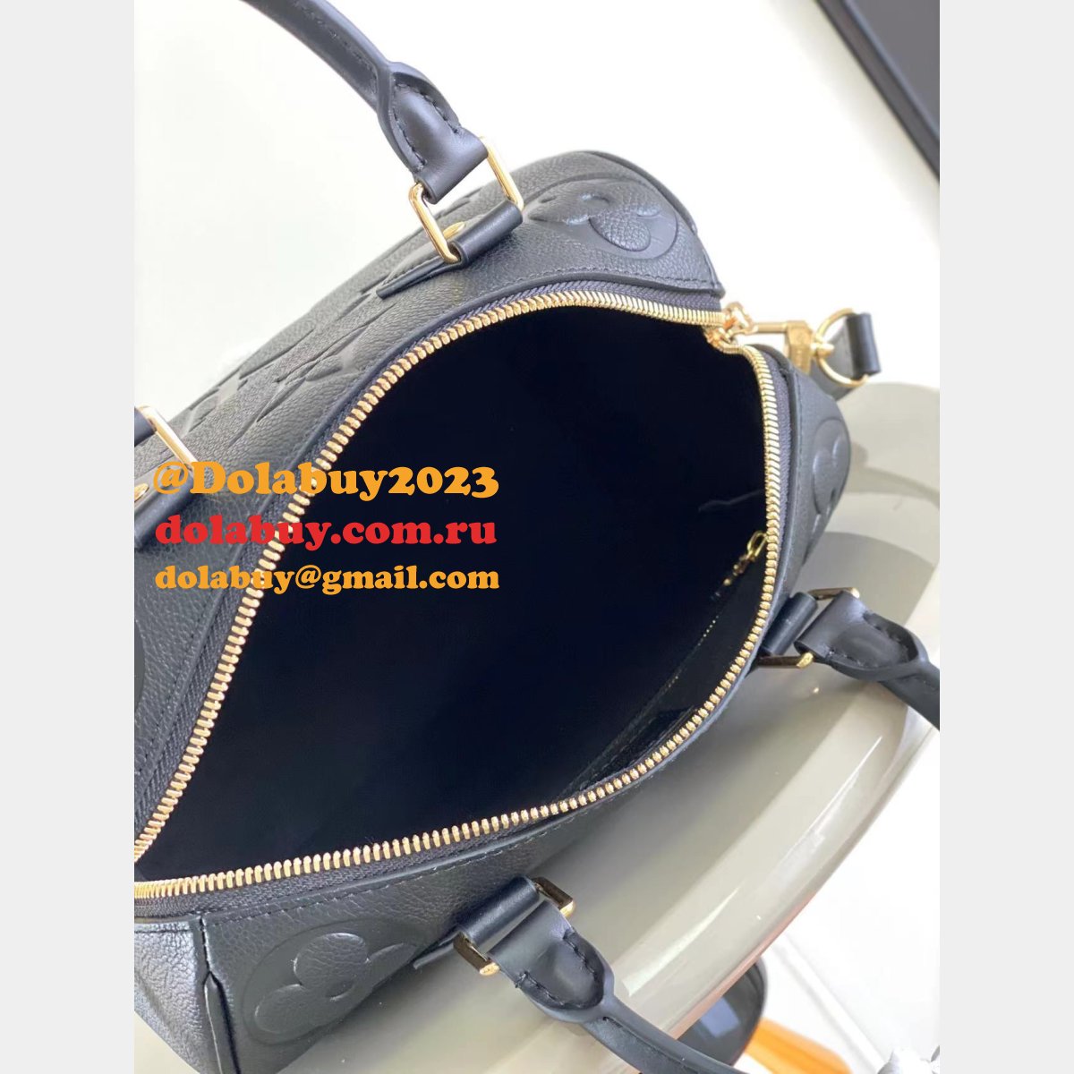 LV Finding the perfect Louis Vuitton Replica M58951 Speedy 25CM