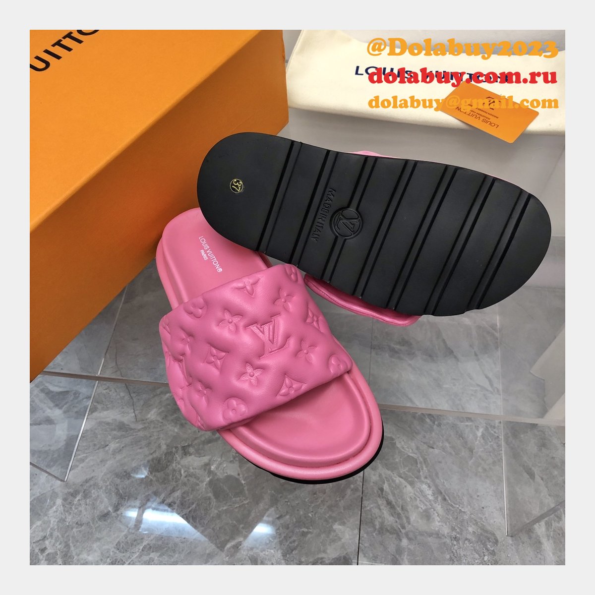 Perfect Louis Vuitton Pool Pillow Flat Comfort Mule Fake Shoes