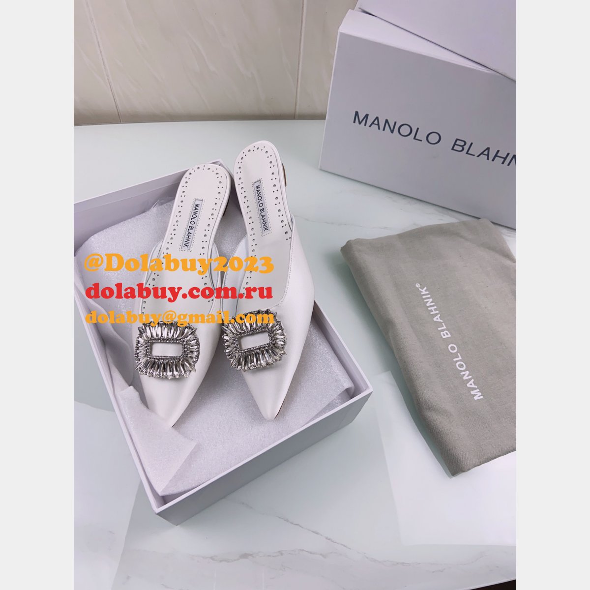 Replicas Manolo Blahnik Luxury Satin Pumps Dolabuy