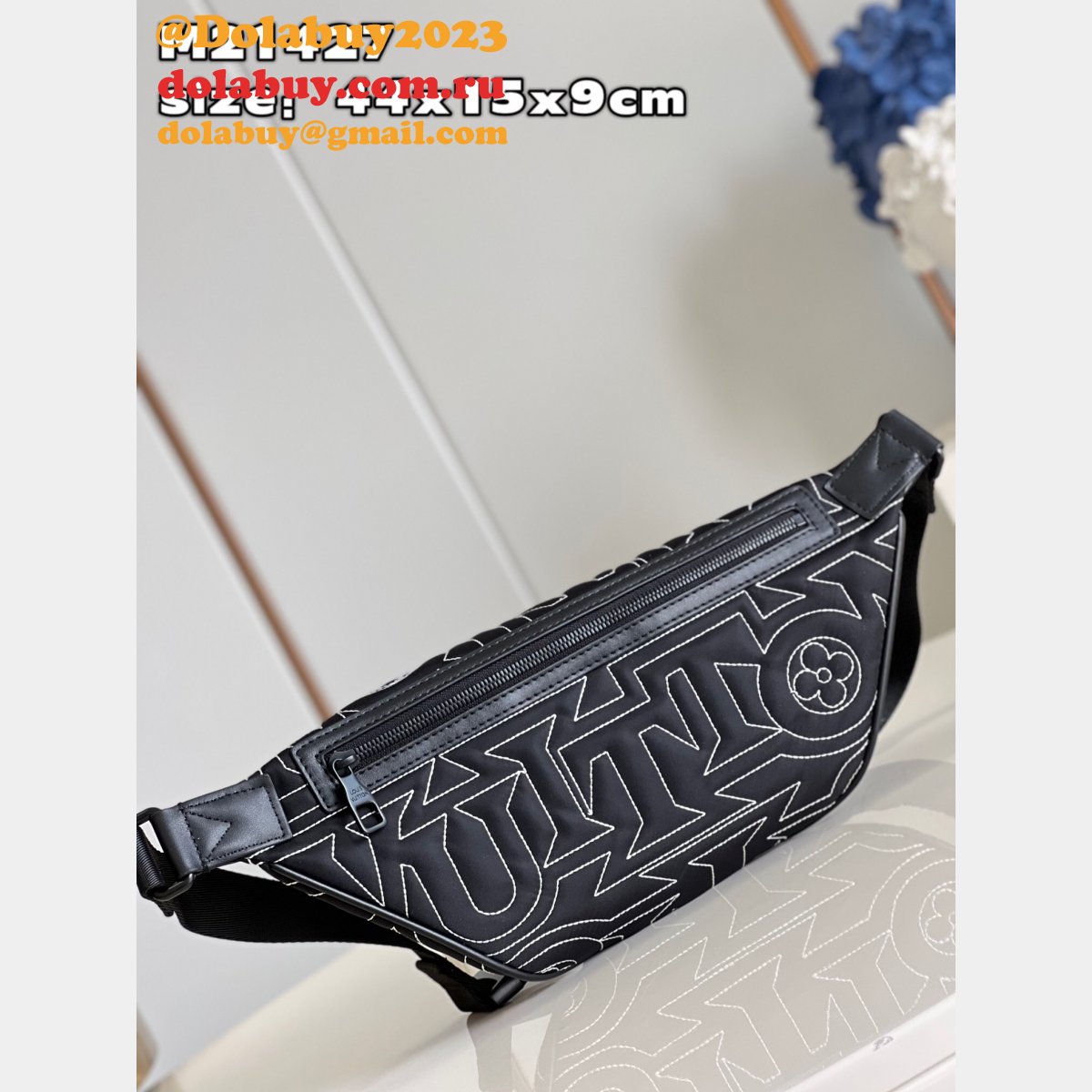 Louis Vuitton Best Men Discovery Bumbag M21427 Copy Bags