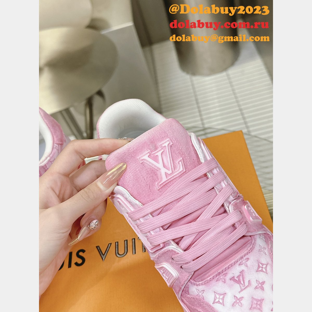 Top Quality Cheap LV Trainer Maxi Line WOMEN/MEN SHOES