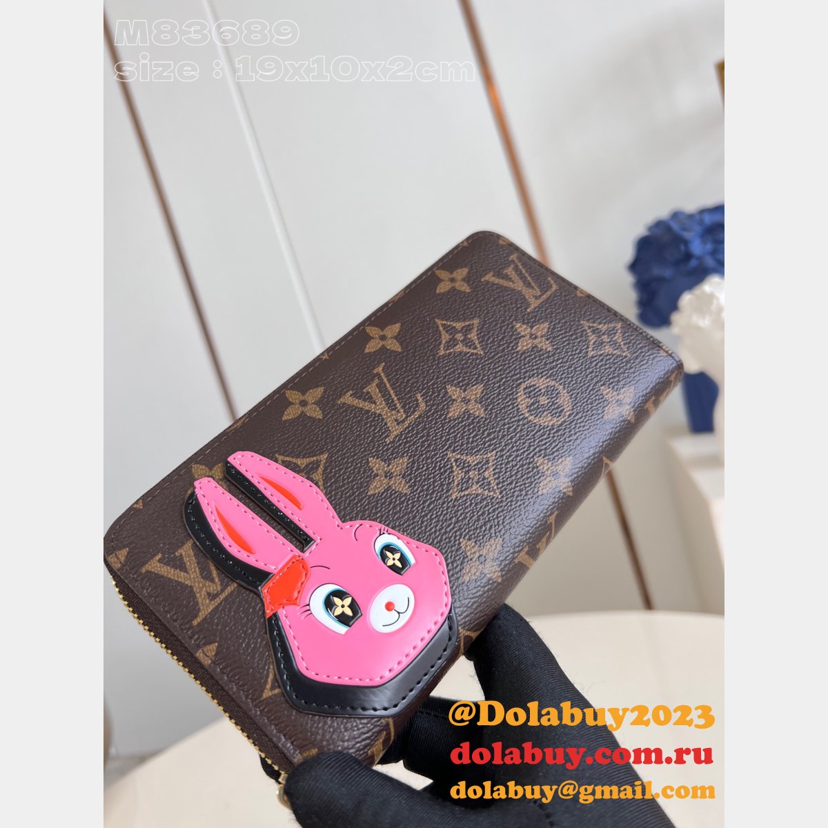 Zippy Wallet Inspired M83689 Louis Vuitton Designer Monogram Canvas