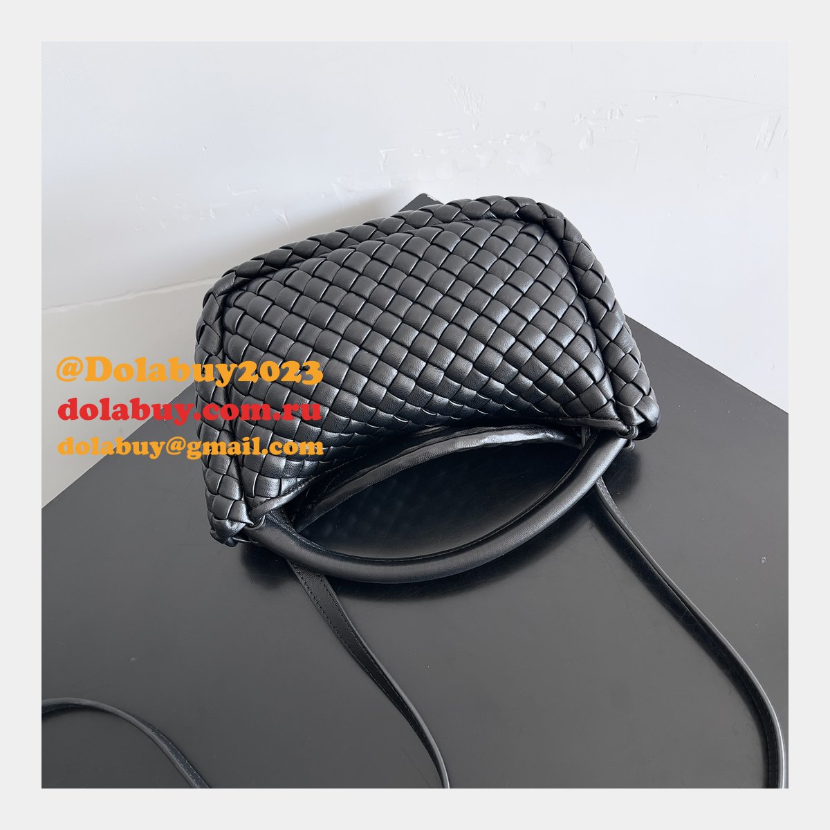new b0tte*a Ven*ta cobble top handle bag