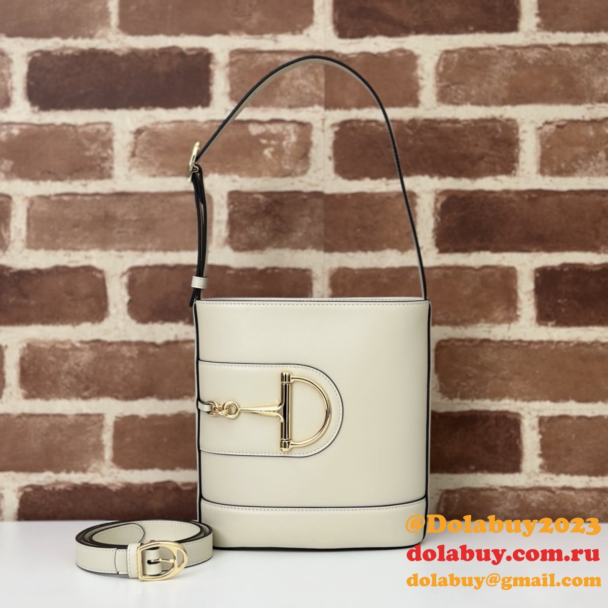 G*u*i 73 top quality 833665 mini bucket luxury bag
