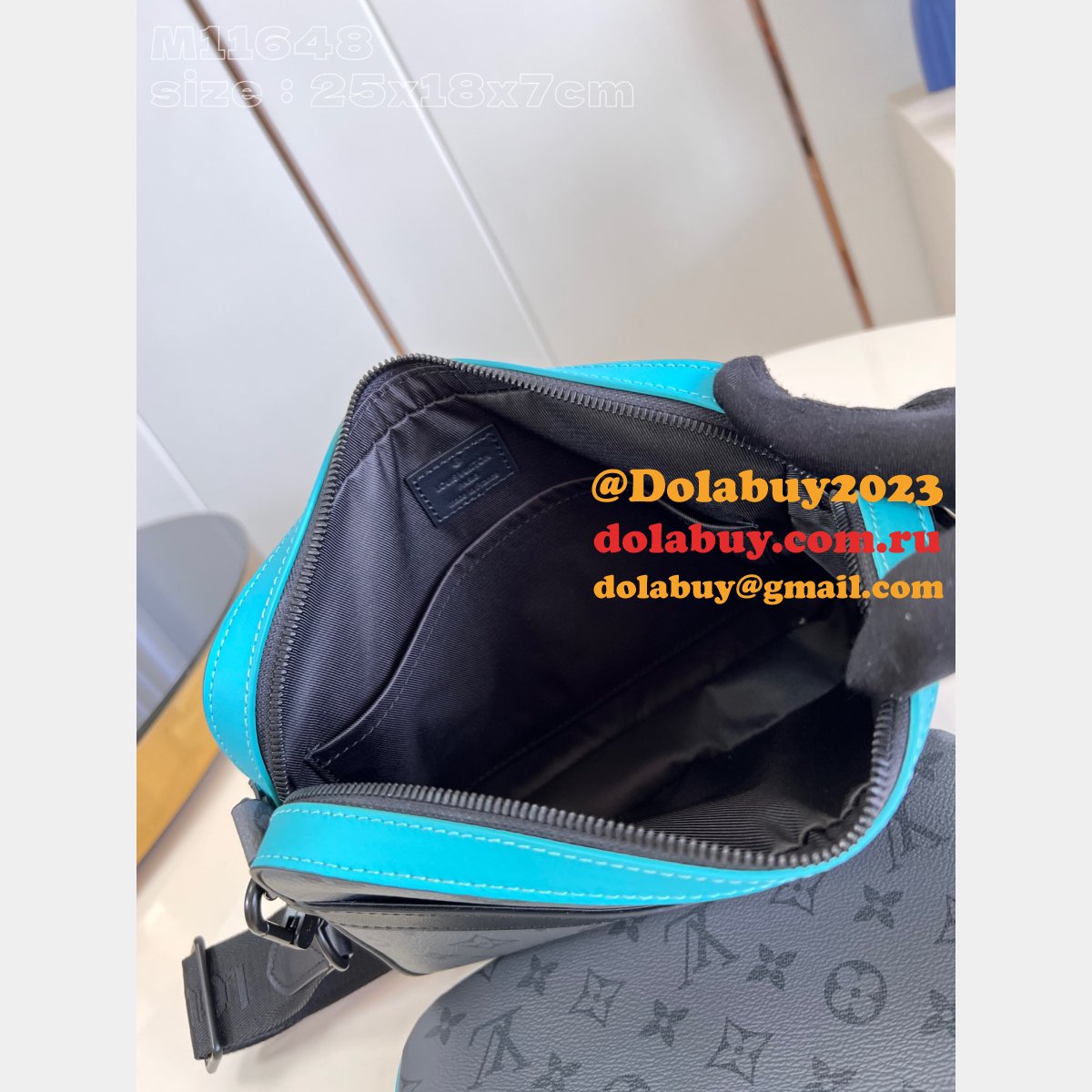 Luxury Trio Messenger Men M11648 Louis Vuitton Knockoff Bag