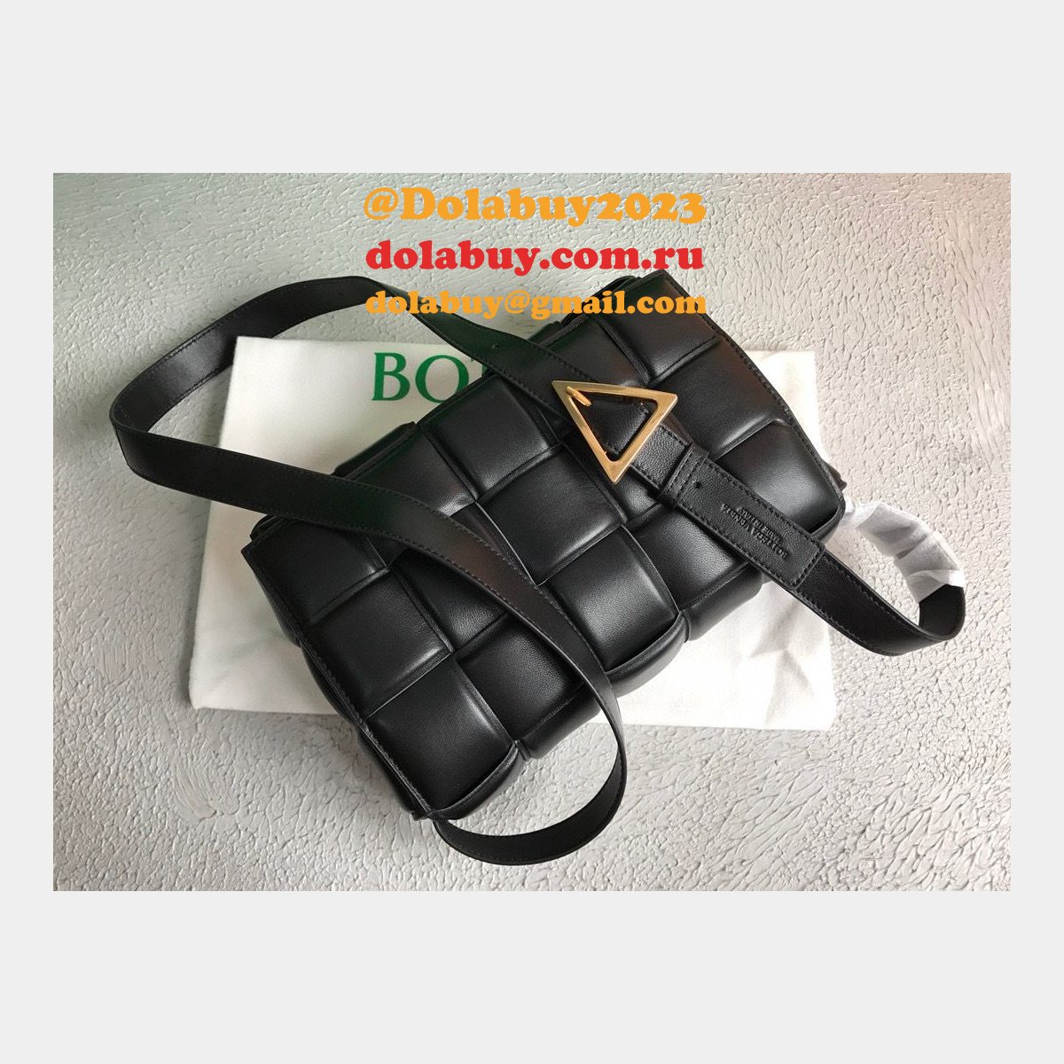 b0tte*a Ven*ta best replica maxi intreccio cassette nappa leather shoulder bag