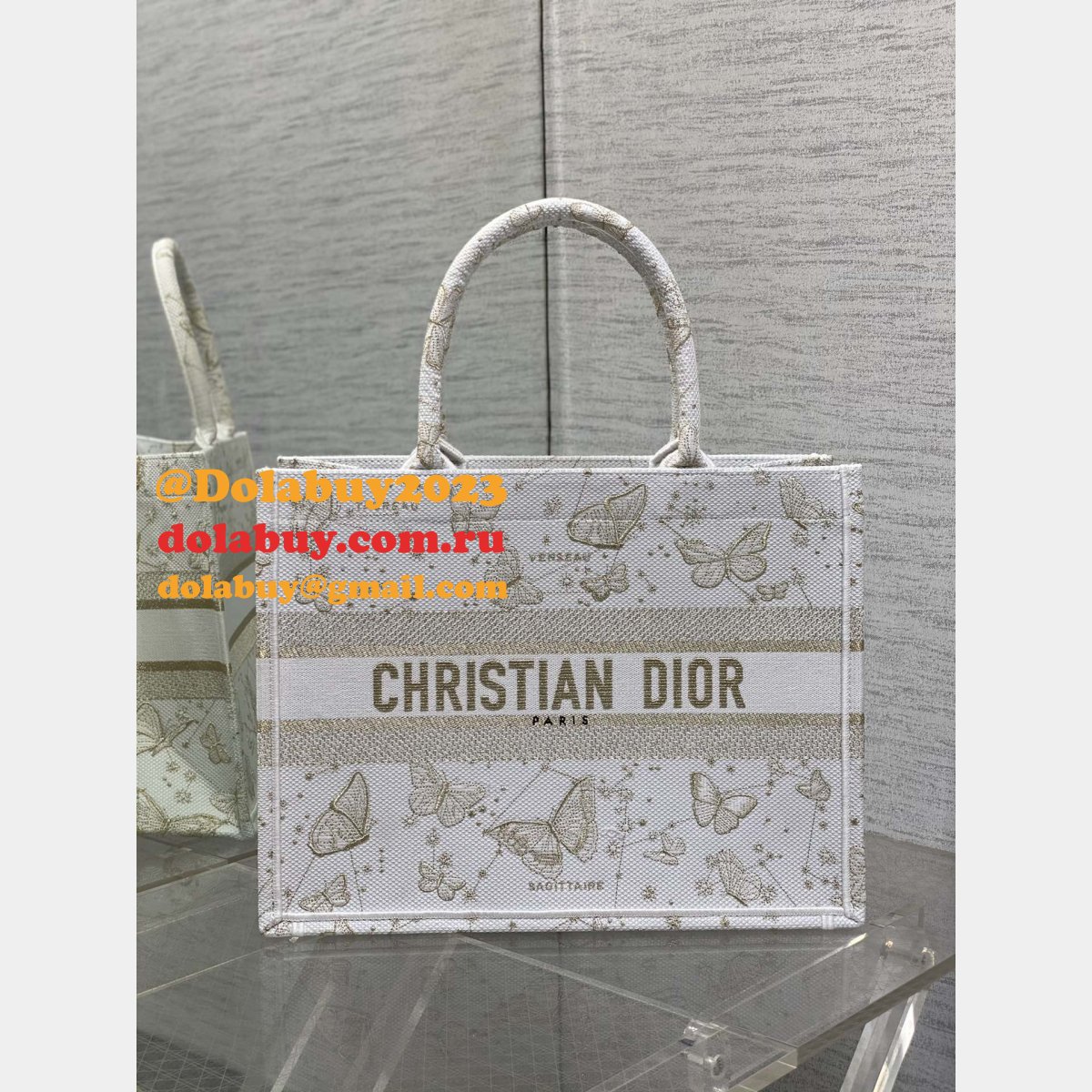 The Best Ways to Buy Dior Replica CD Book Tote Bags