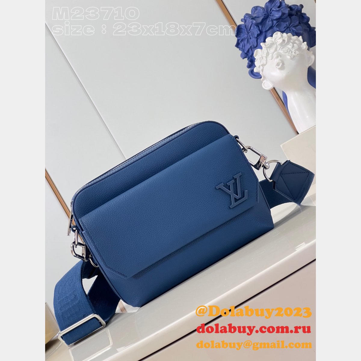 7 Star Fastline Messenger LV Aerogram M23710 Replica Louis Vuitton Bag