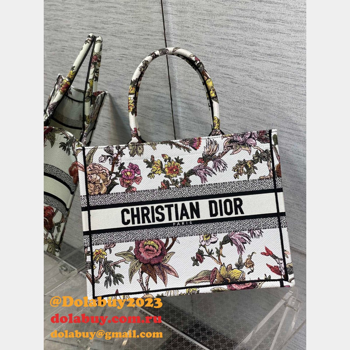 Christian Dior 26.5/36/41.5CM AAA+ Replica Canvas CD Book Tote Bag