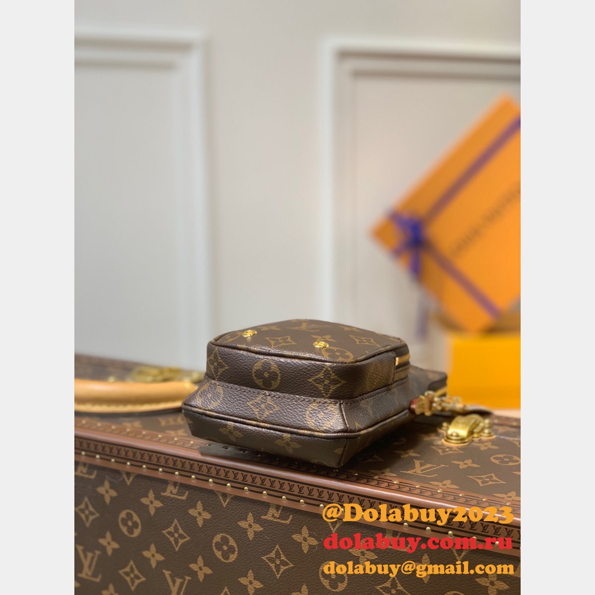 Wholesale Louis Vuitton Replica Utility Phone Sleeve Monogram M80746
