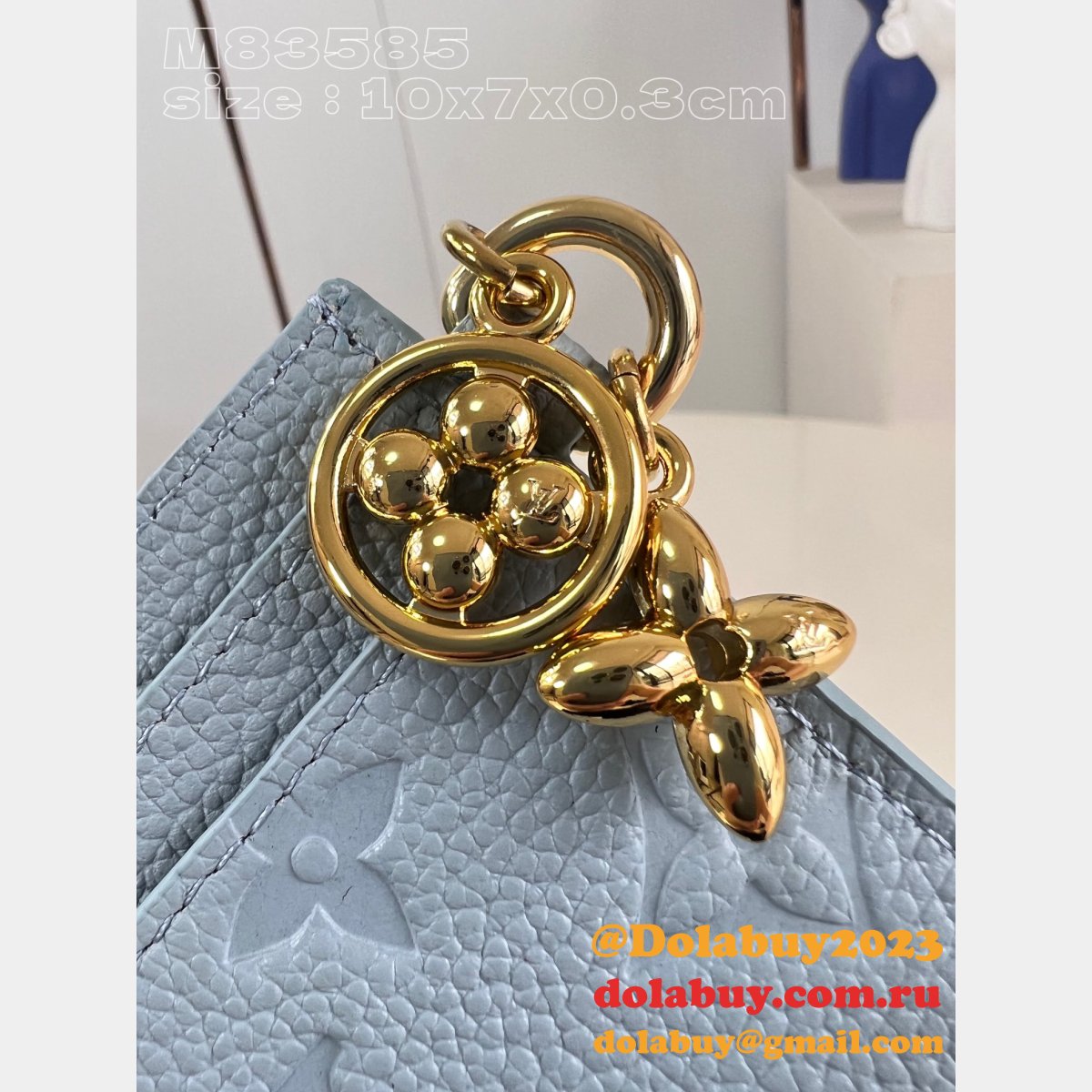 Noa Key Holder M83585/M41938/M83612 Shop Louis Vuitton Designer Replica Bag
