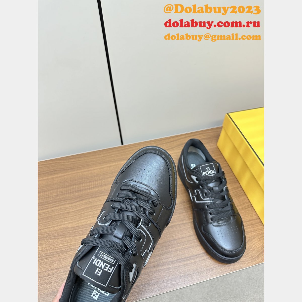 F**di match low-top sneakers