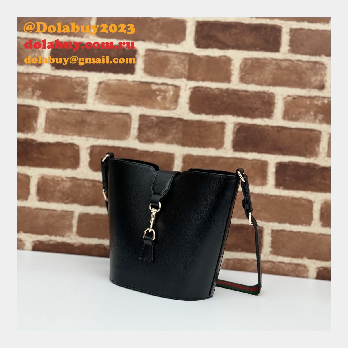 G*u*i 1:1 mirror bucket shoulder black 782908/782904 copy bag
