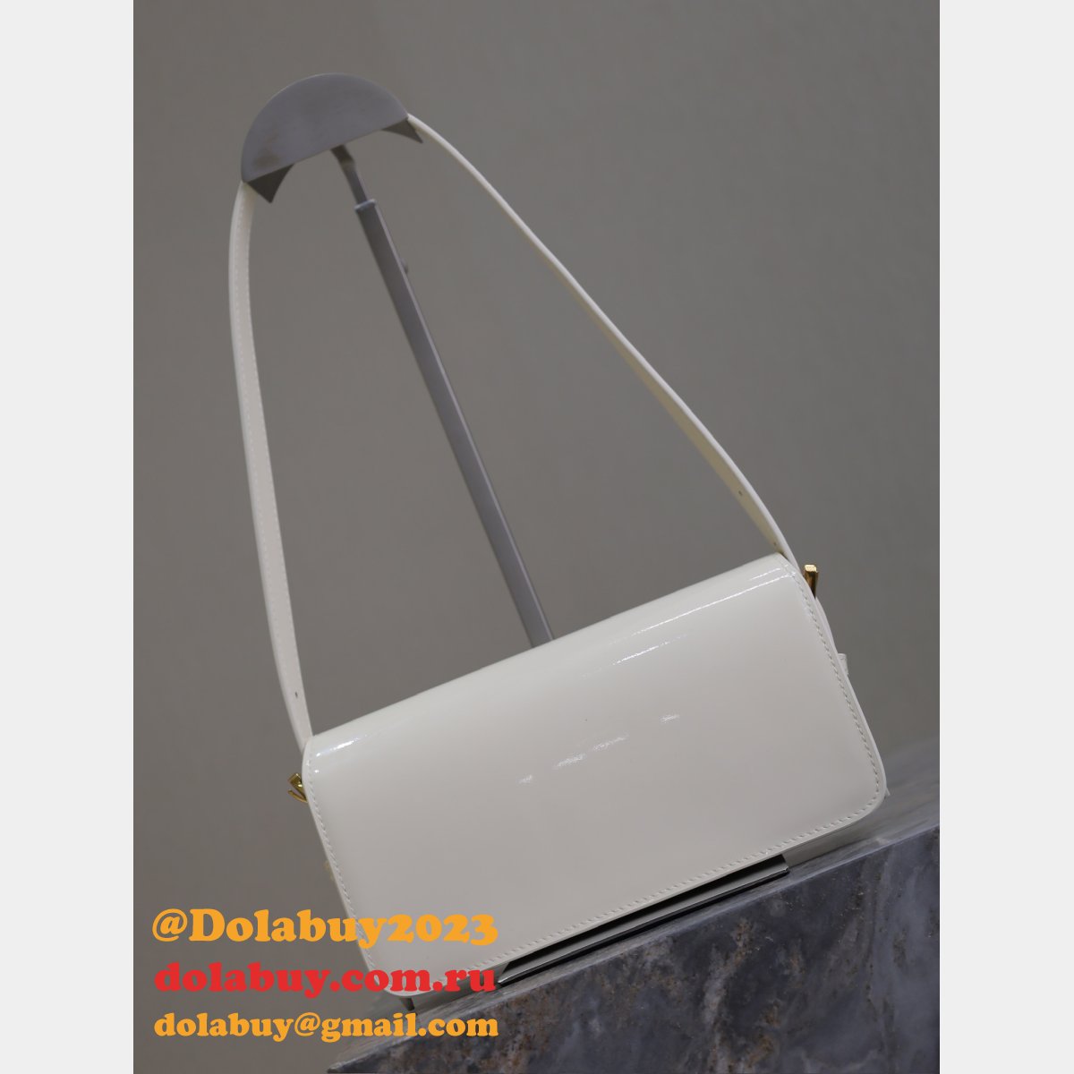 7 Star Miss Dior Graffiti patent leather shoulder bag