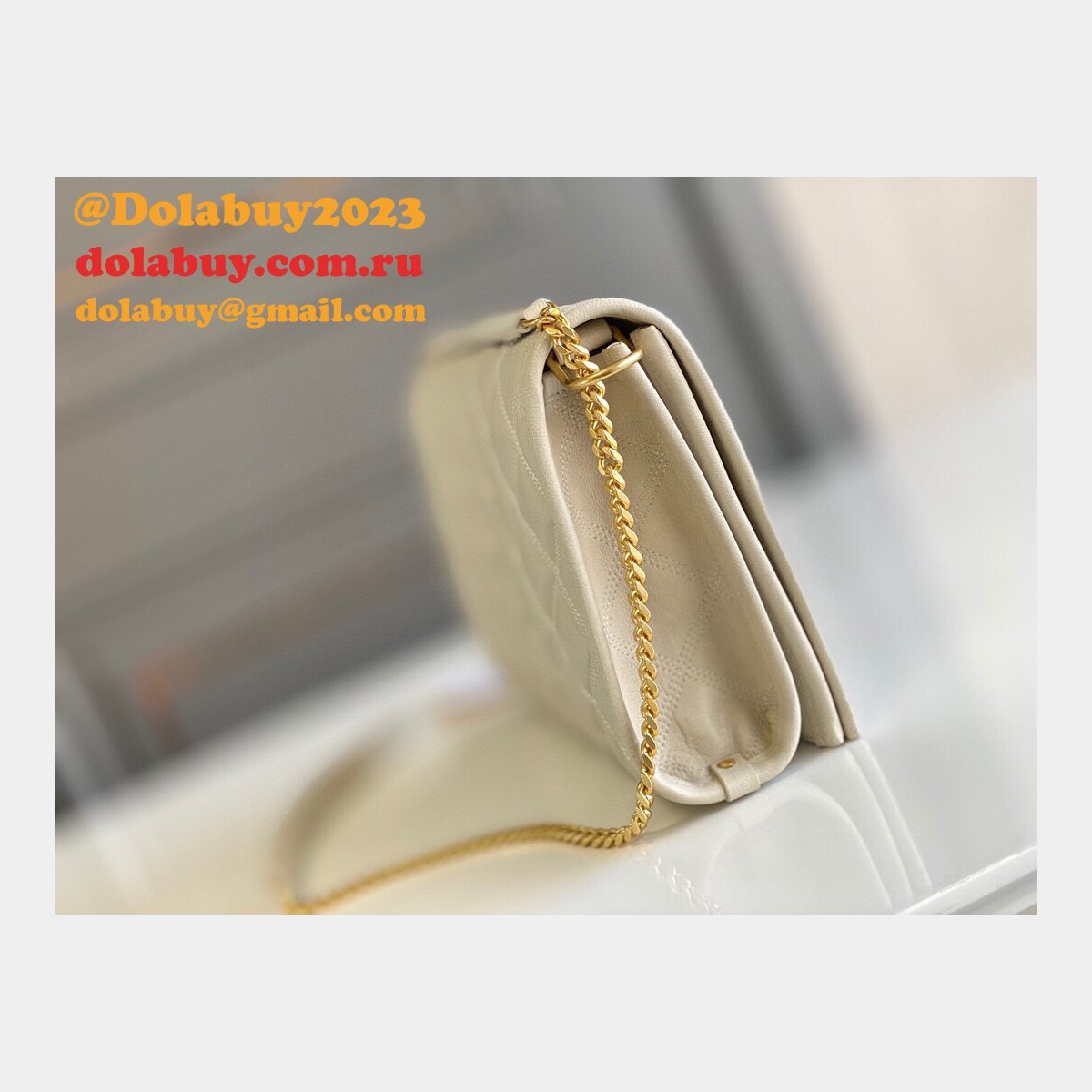 Saint Laurent Top quality Becky Large Chain Multicolor Bag