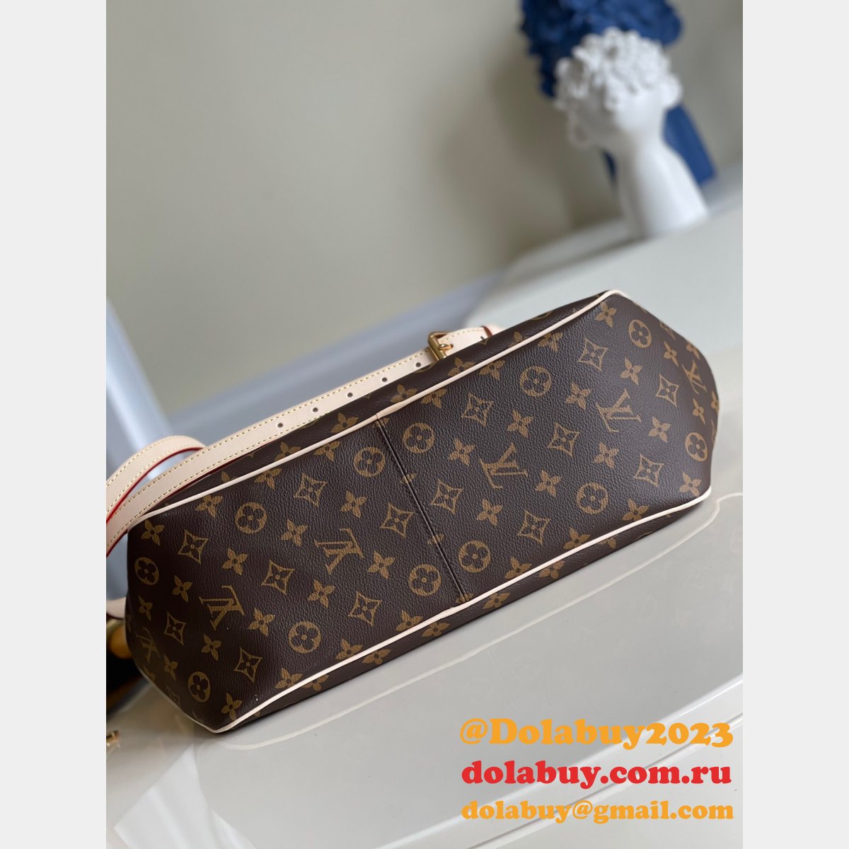 UK Quality Designer Replica Louis Vuitton Monogram M40352 Shoulder Bag