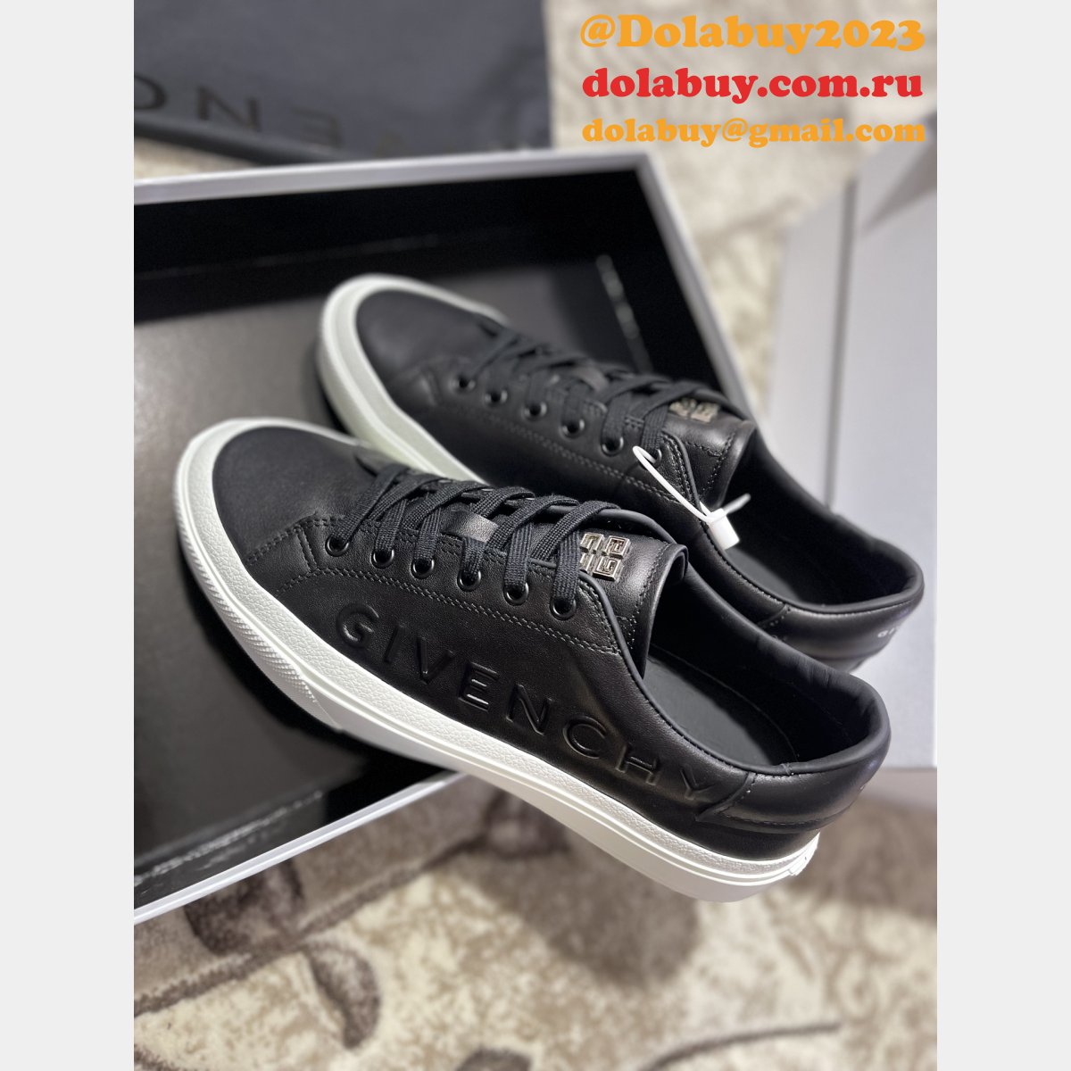 Embossed White Shoes Givenchy Fashion AAA+ Women/Men Replica