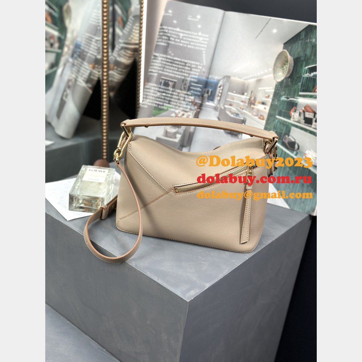 Fake Luxury Small Puzzle Bag In Soft Grained Calfskin 24CM