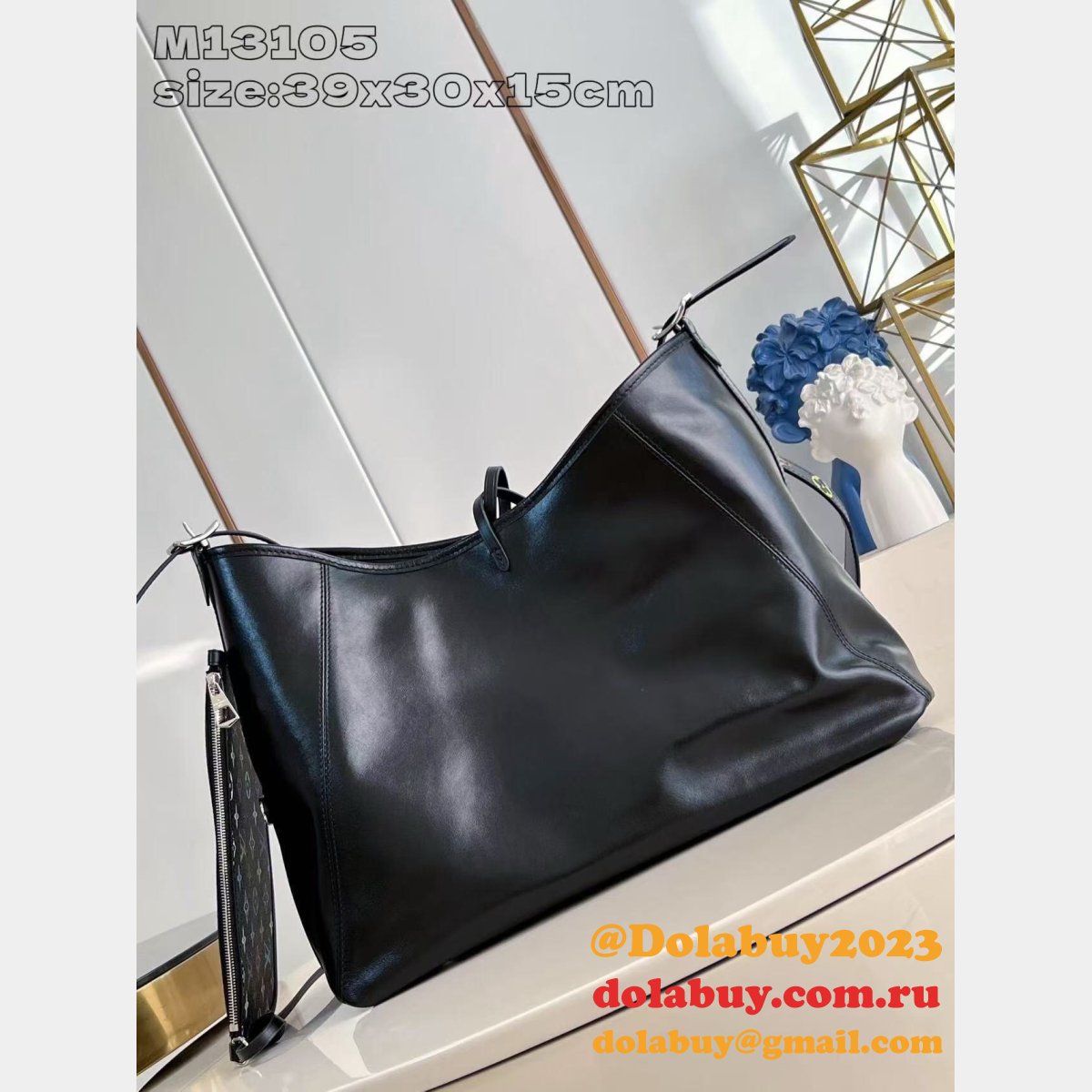 Fashion Louis Vuitton Fake Vibe CarryAll Cargo M25143 Bag