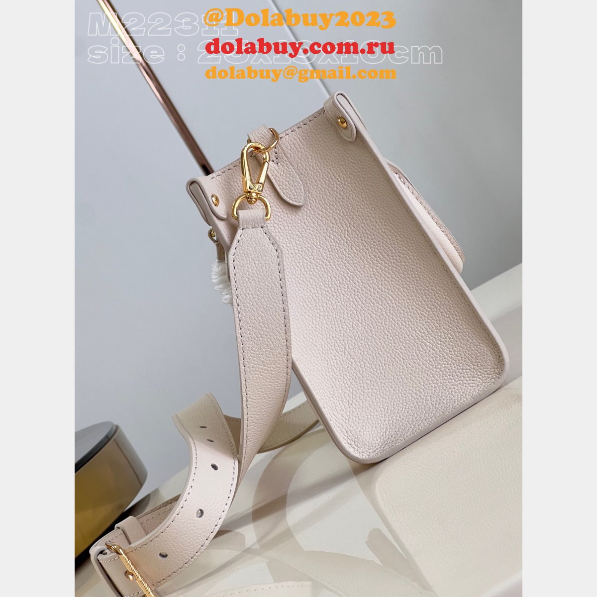 Lock & Go Lockme M22311/M23637 Louis Vuittons 1:1 Mirror Perfect Bag