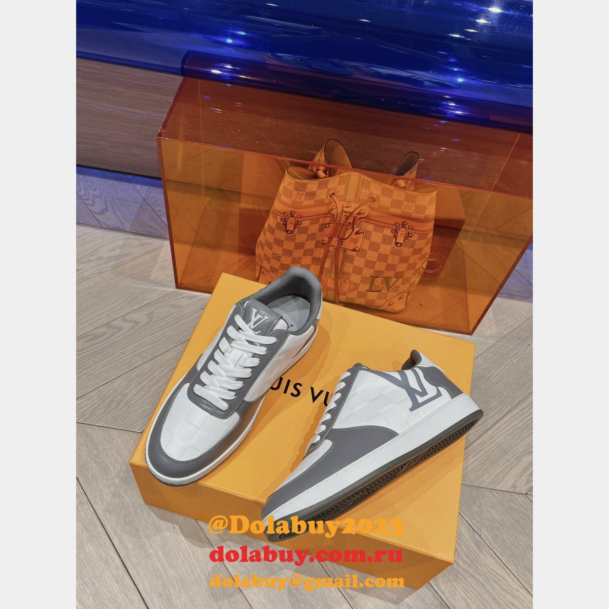 Luxury LOUIS VUITTON Rivoli Sneaker Fashion